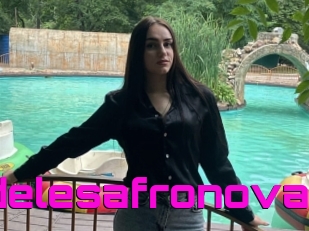 Adelesafronova