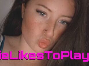 EvieLikesToPlay