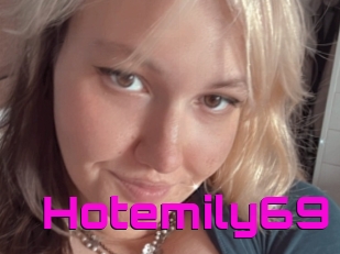 Hotemily69