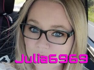 Julia6969