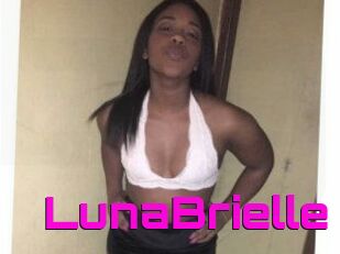 Luna_Brielle