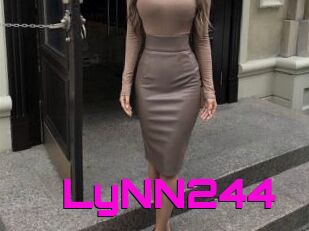 LyNN244