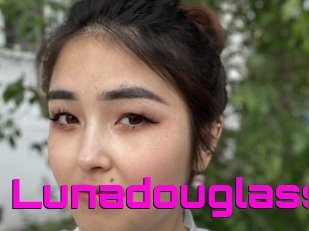 Lunadouglass