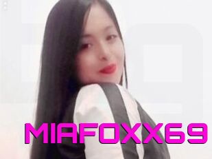 MIAFOXX69