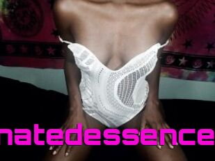 Melanatedessence