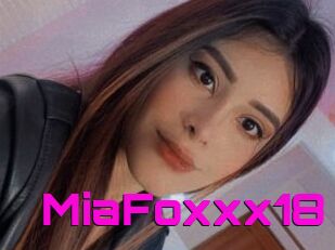 MiaFoxxx18