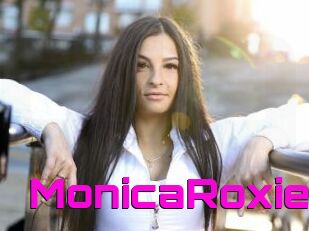 MonicaRoxie
