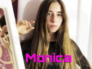 Monica_