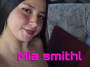 Mia_smithl