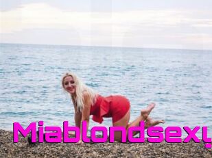 Miablondsexy