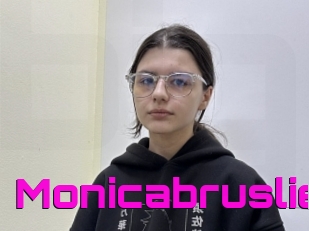 Monicabruslie