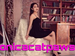 Monicacatpaws