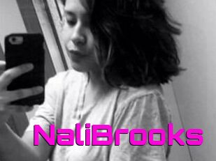 Nali_Brooks