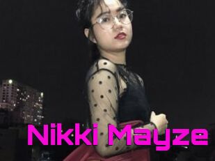 Nikki_Mayze