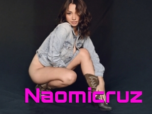 Naomicruz