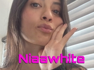 Niaawhite