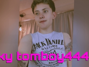 Nikky_tomboy444