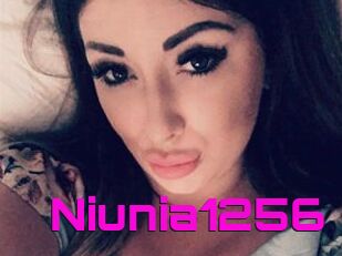 Niunia1256