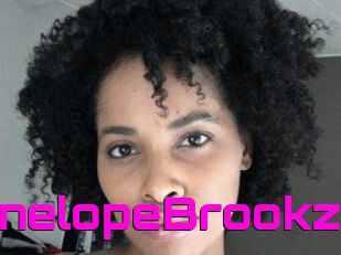 Penelope_Brookz