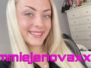 Sammiejenovaxx