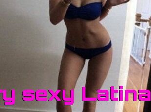 Very_sexy_Latina