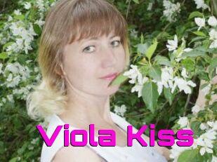 Viola_Kiss_