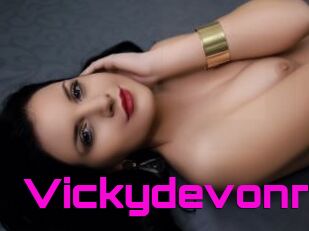 Vickydevonn